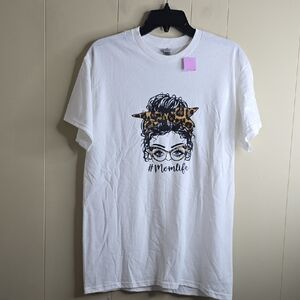 Gildan Custom Made White Graphic T-Shirt with Mom Life Design Medium